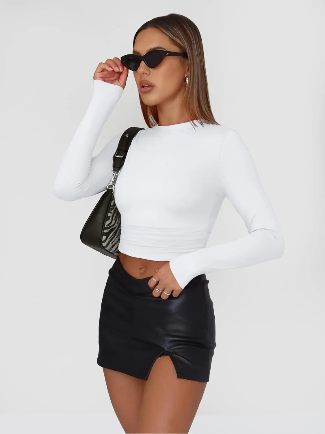 AUTOMET Womens Long Sleeve Shirt Basic Crop Tops Fall Fashion Underscrubs Layer Slim Fit Winter Clothes