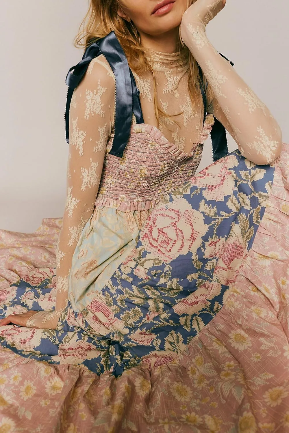 Women Boho Tie Shoulder Dress Y2k Floral Smocked Long Flowy Dresses Cute Summer Beach Spaghetti Strap Maxi Sundress