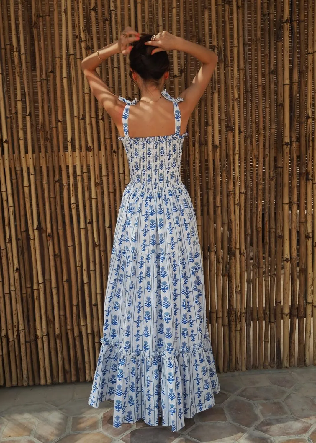 Women Y2k Summer Flowy Maxi Sundress Boho Floral Smocked Beach Dress Cute Shoulder Tie Spaghetti Strap Long Dresses