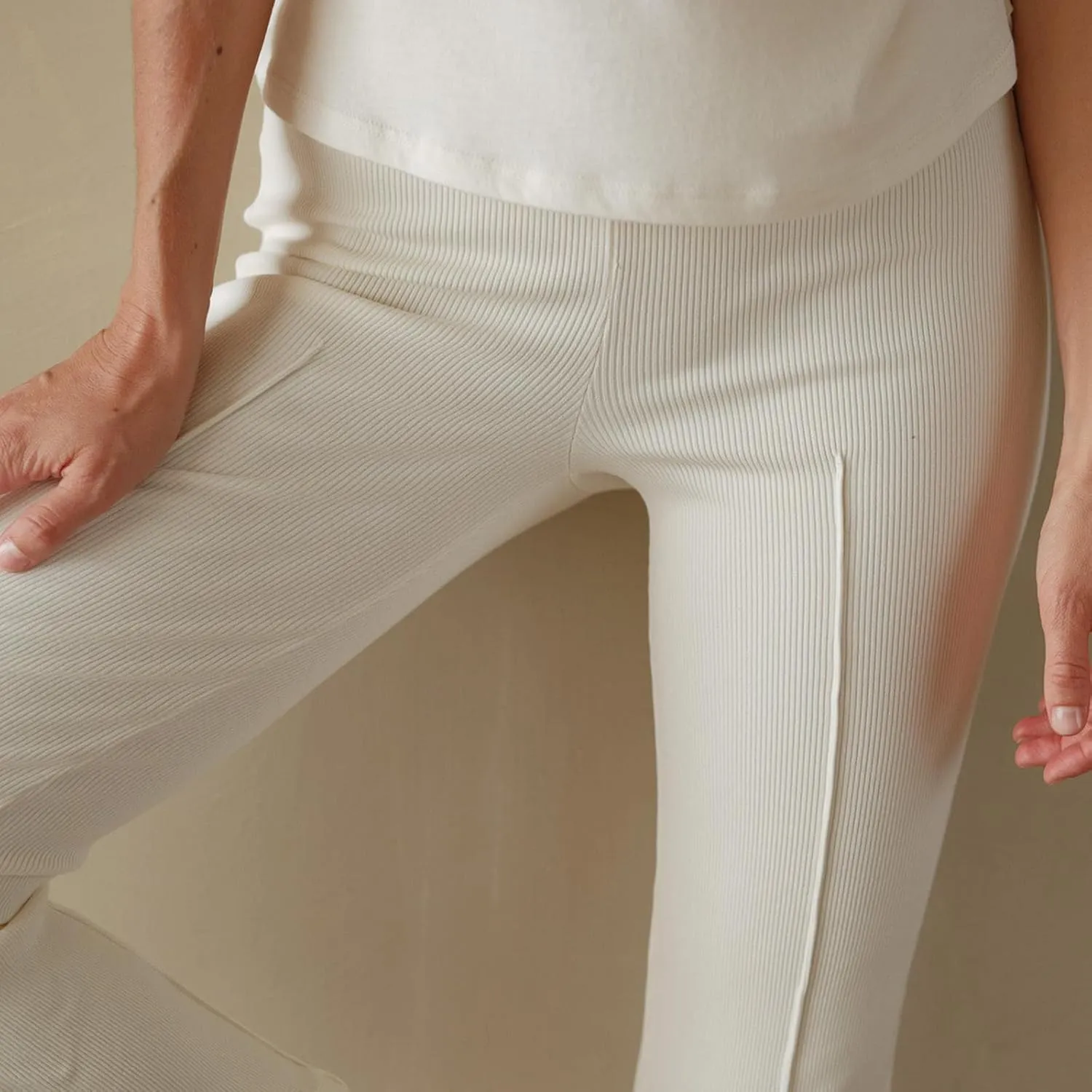 Women's Rib Flare Pants Elastic High Waist Seamed Creases Bell Bottom Trousers Workout Sweatpants