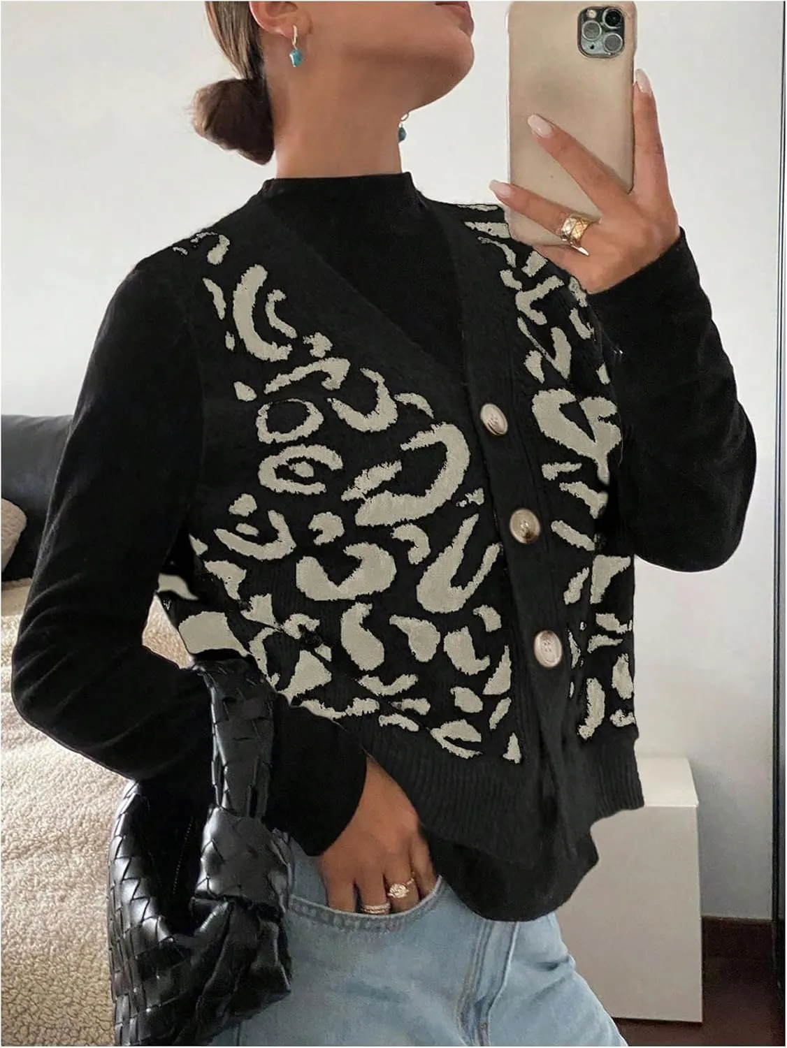 Women's Y2k Leopard Print Sweater Vest Cheetah Sleeveless Button Down V Neck Casual Knit Tank Tops